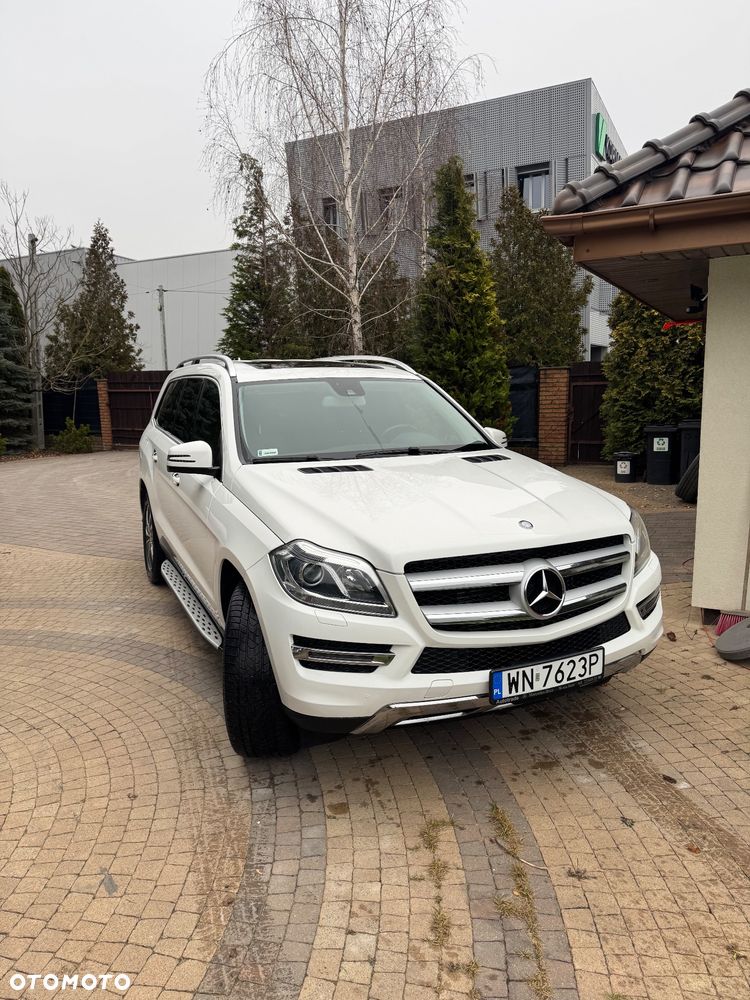 Mercedes-Benz GL 350 BlueTEC 4Matic 7G-TRONIC