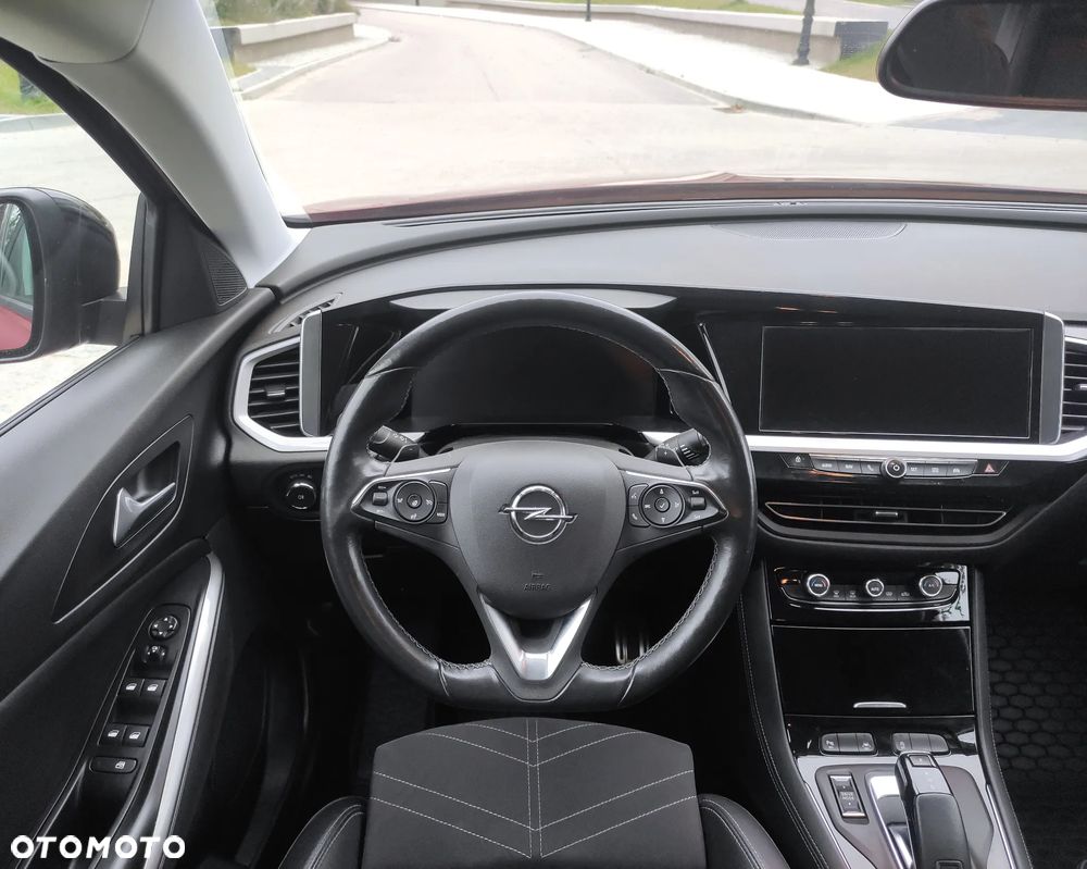 Opel Grandland 1.2 T GS Line S&S - 28