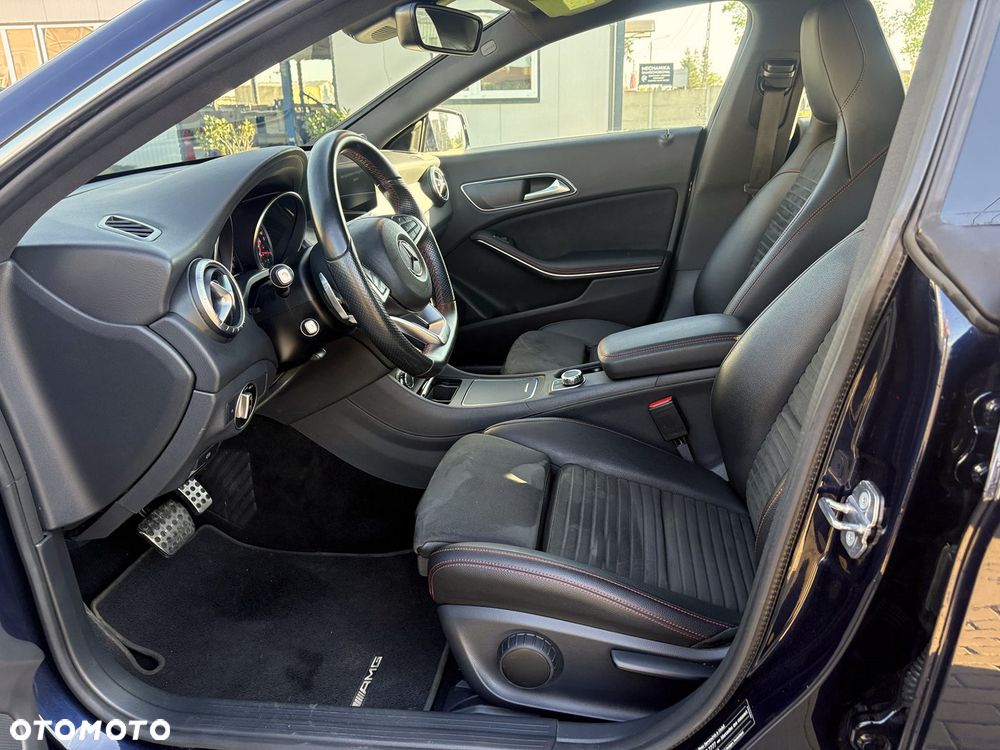 Mercedes-Benz CLA 200 7G-DCT AMG Line - 12