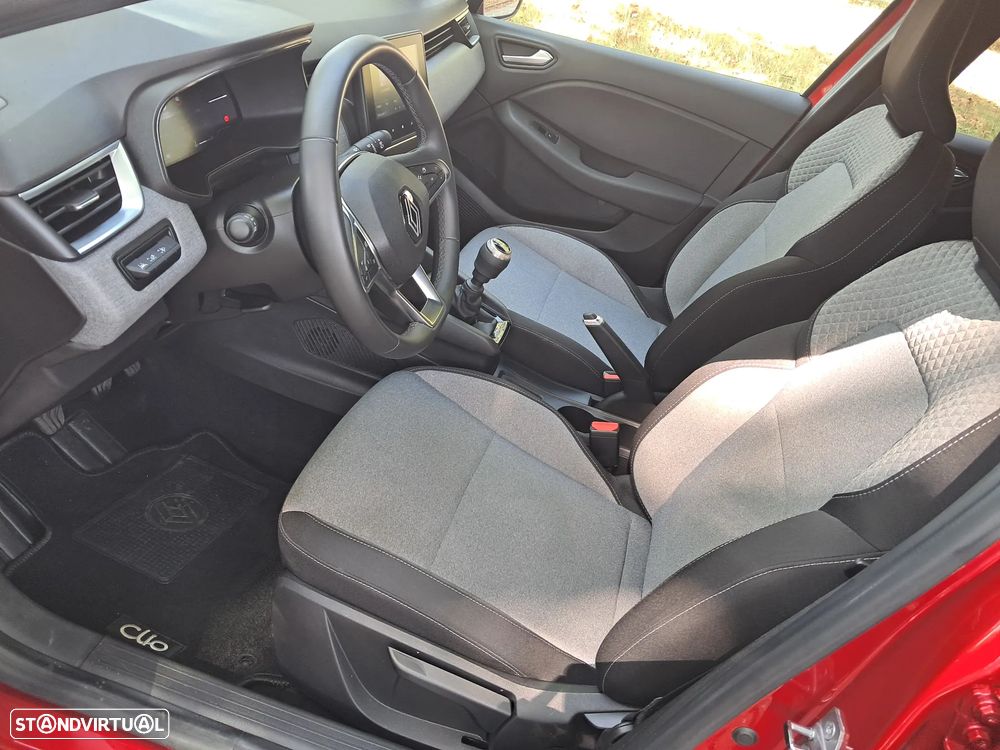 Renault Clio 1.0 TCe Evolution - 11