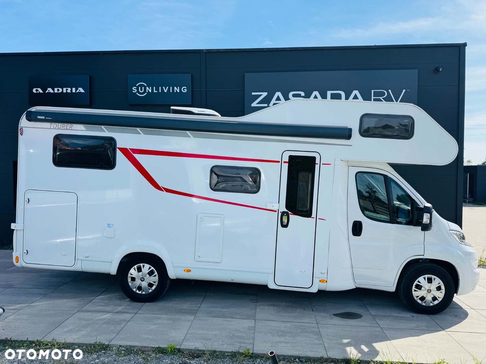 LMC Tourer A 690 G - 3
