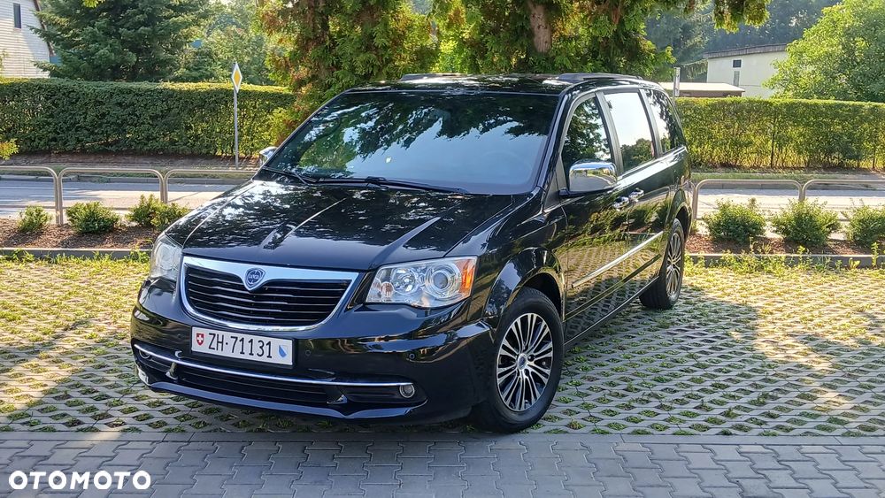 Lancia Voyager 2.8 Multijet 16v Platinum - 6