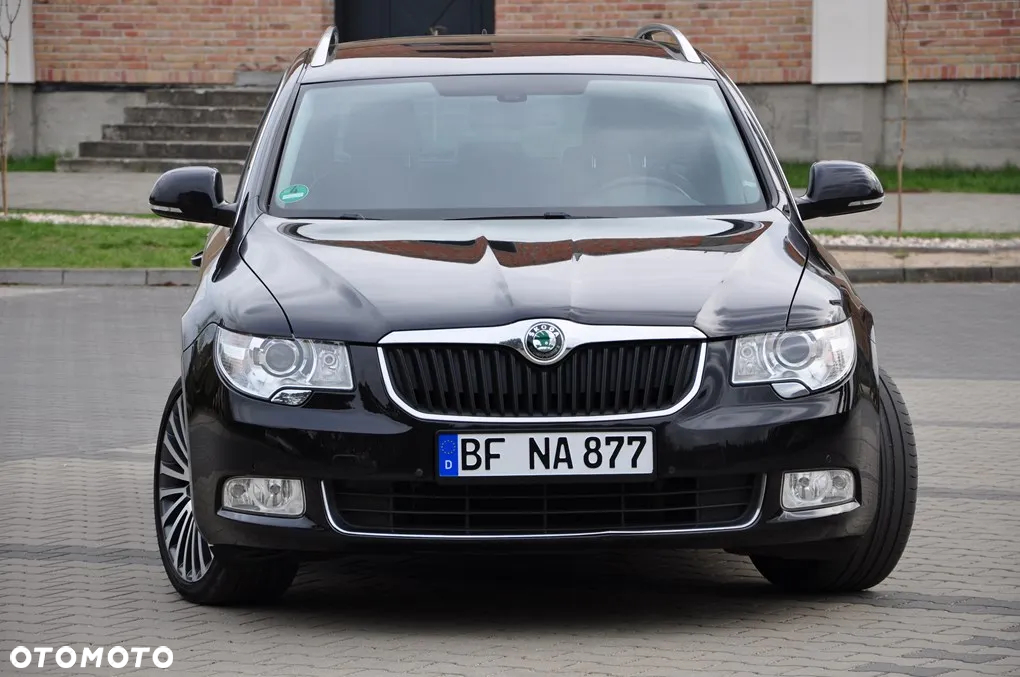 Skoda Superb 2.0 TDI L&K DSG - 15