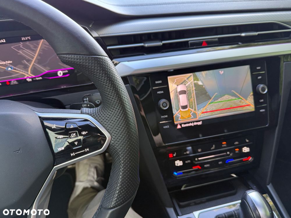 Volkswagen Arteon 2.0 TSI R-Line DSG - 34