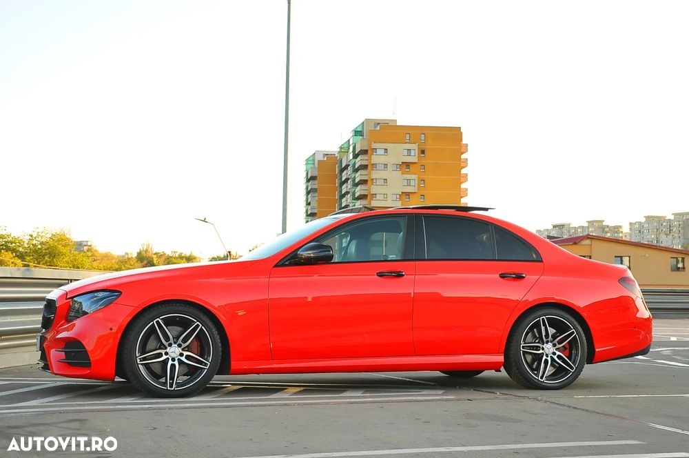 Mercedes-Benz E 43 AMG 4MATIC 9G-TRONIC - 33
