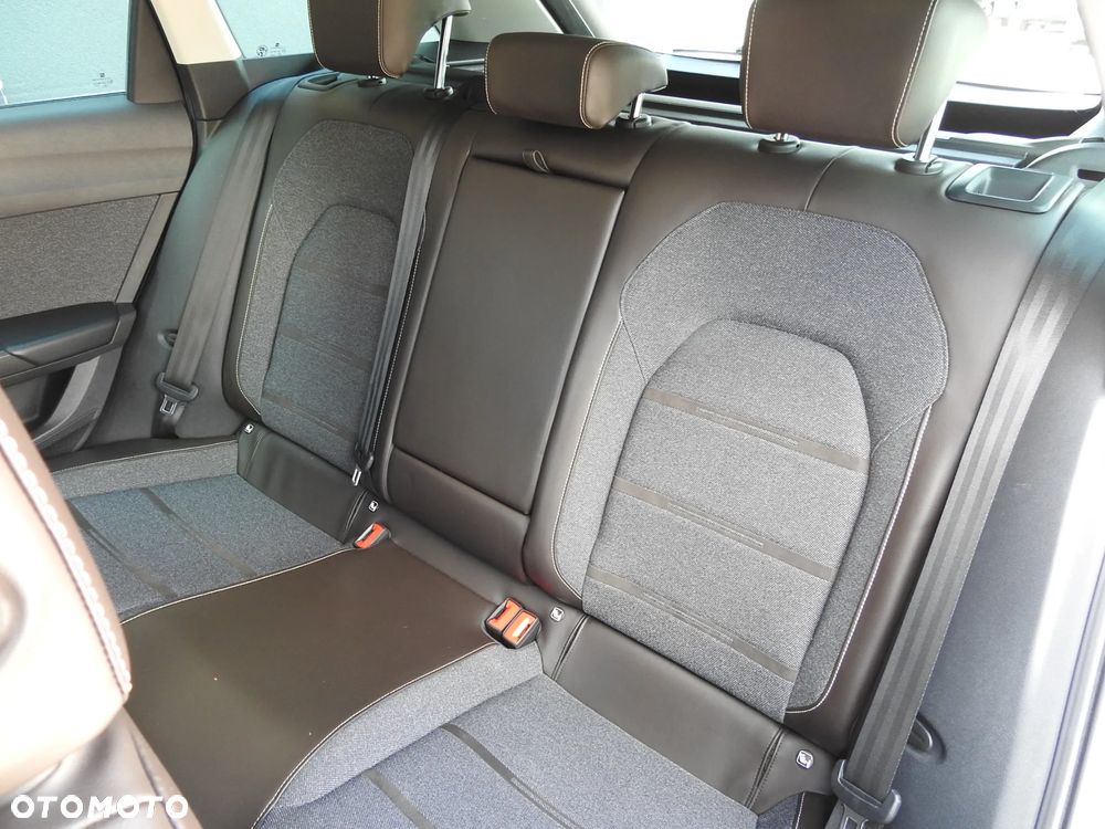 Seat Leon 1.5 eTSI ACT OPF DSG Xcellence Plus - 27