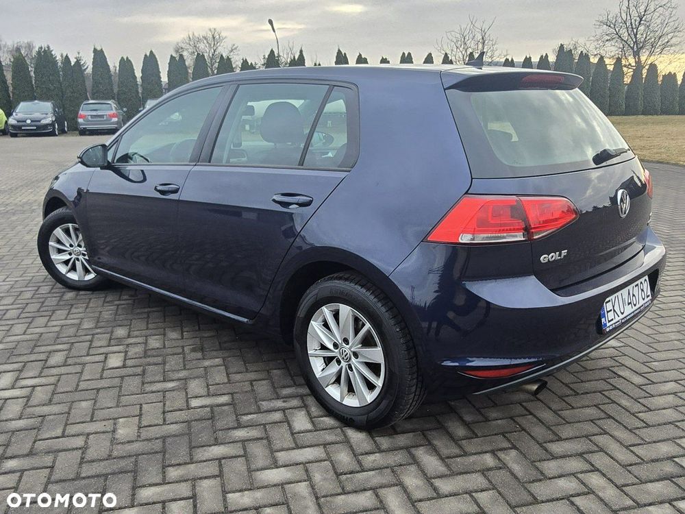 Volkswagen Golf - 15