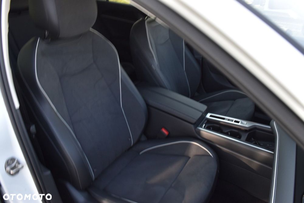 Volkswagen Passat - 37