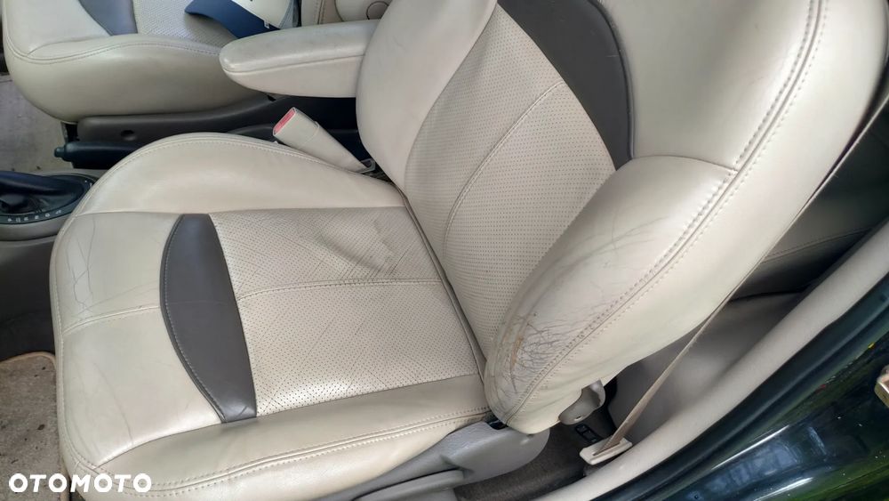 Chrysler PT Cruiser 2.4 Limited - 22