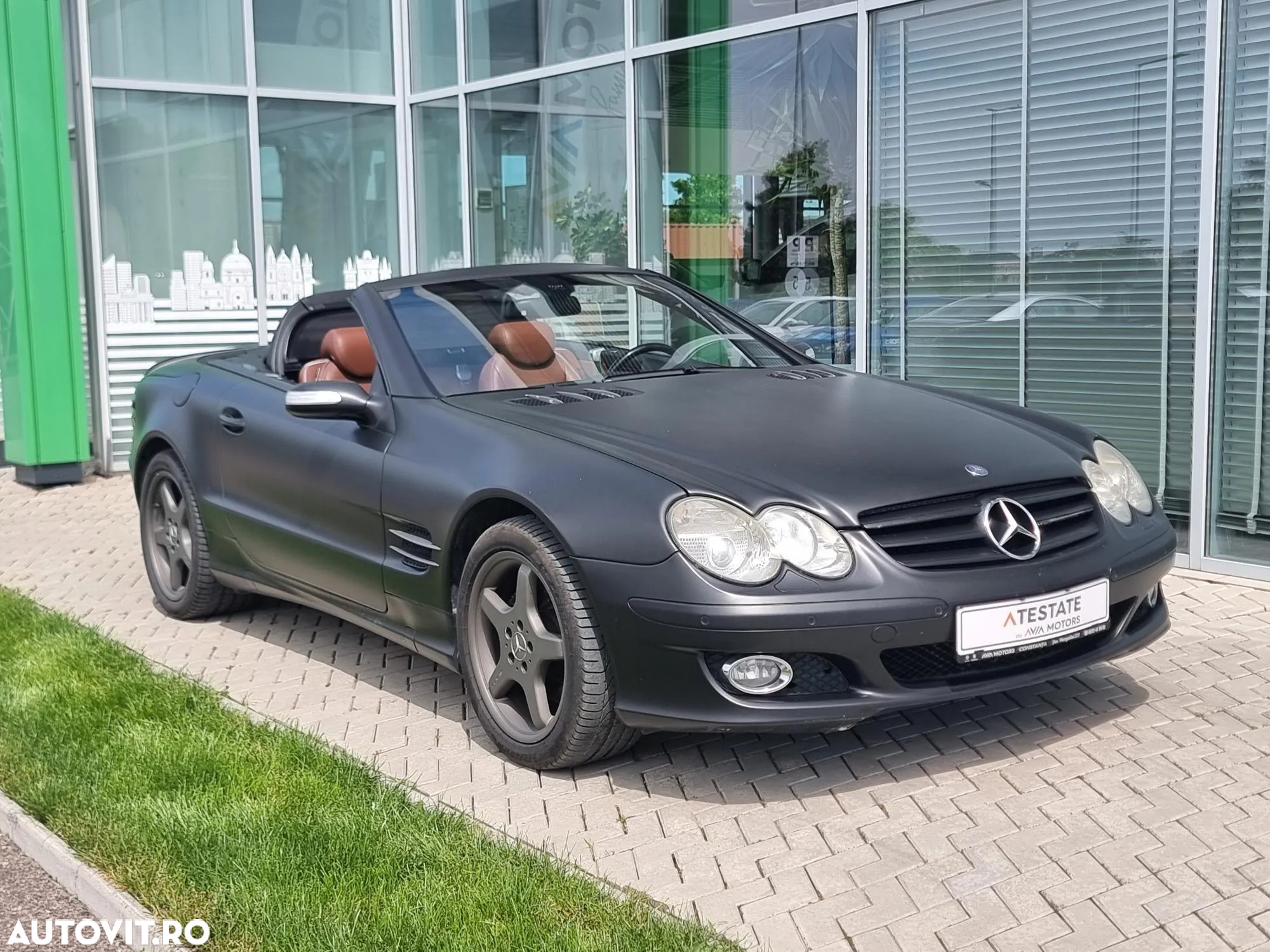Mercedes-Benz SL 350 Aut - 3