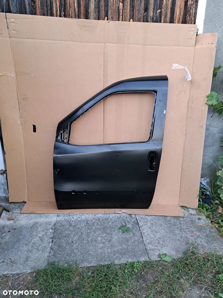 Drzwi lewe przednie Fiat Doblò II Opel Combo D 52155068 68520690AA 0052155068 Drzwi lewy przód przednie Fiat Doblò II Opel Combo D 52155068 68520690AA 0052155068 - 1