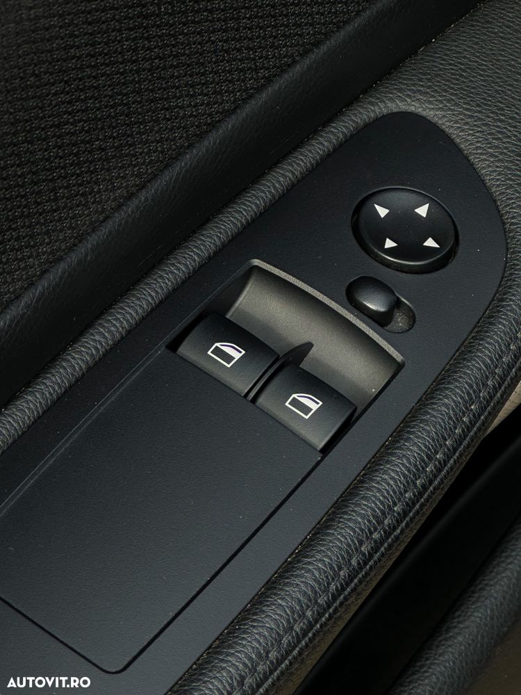 BMW Seria 1 118d Coupe - 10