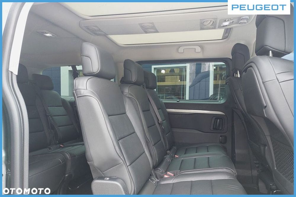 Peugeot Traveller - 9