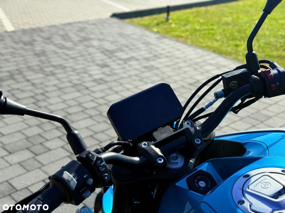 CFMoto NK - 15