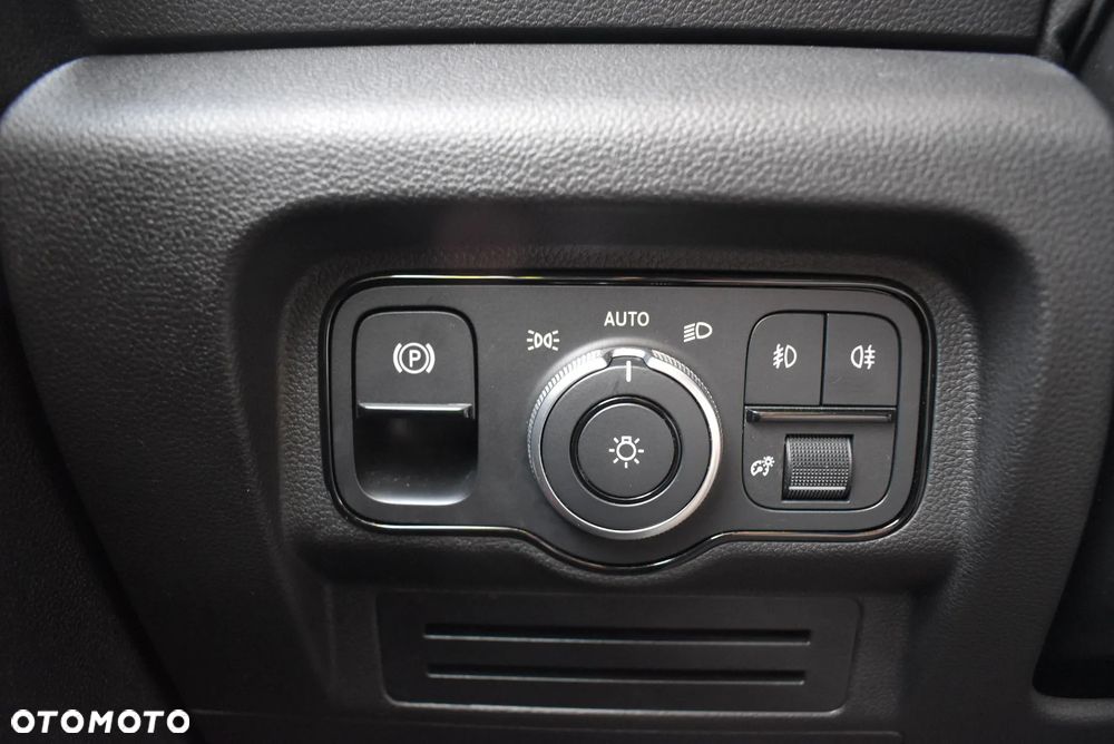 Mercedes-Benz Citan Tourer L1 420.763 - 24