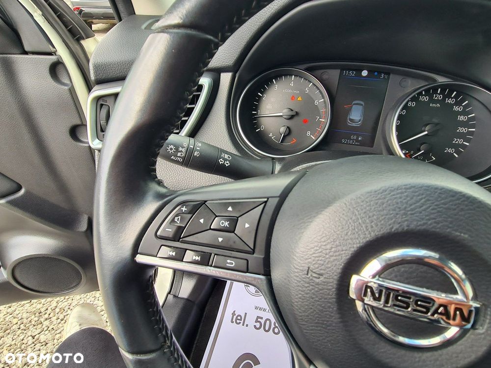 Nissan Qashqai 1.3 DIG-T Tekna - 19