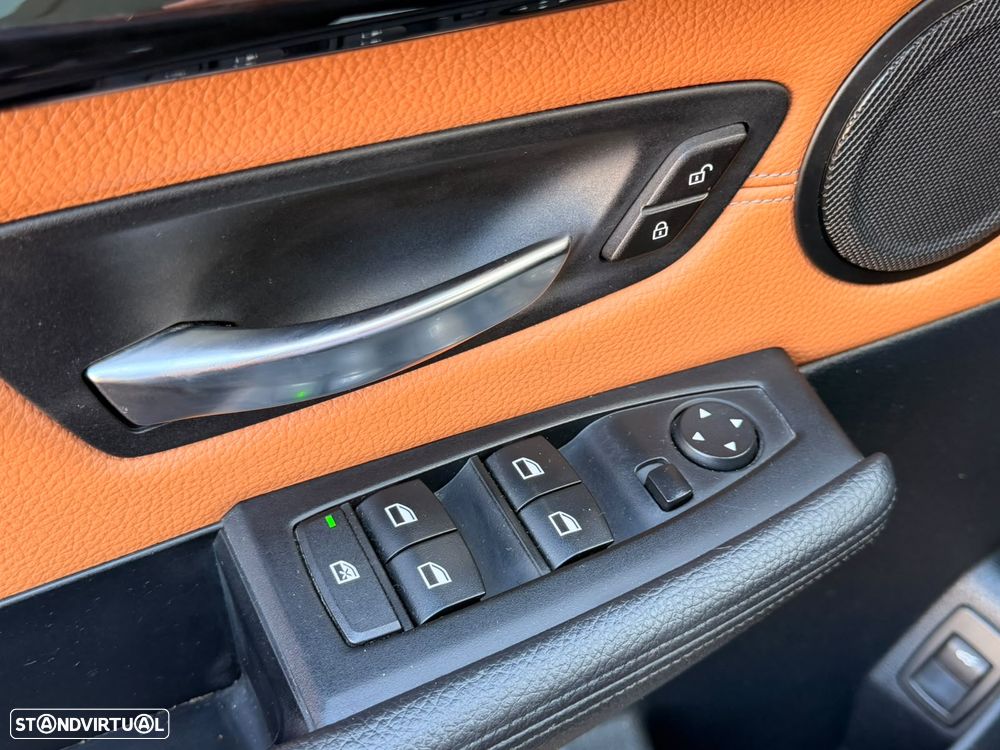 BMW 218 Gran Tourer i 7L Pack M - 19