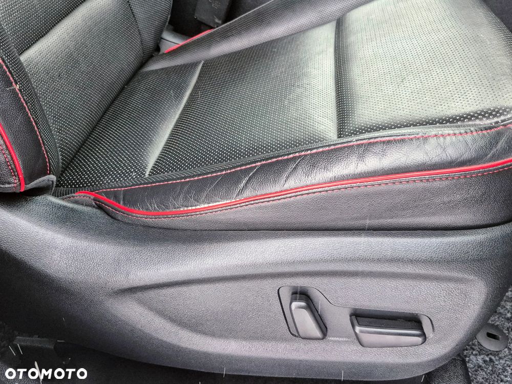 Kia Sportage 1.6 T-GDI AWD GT Line - 24