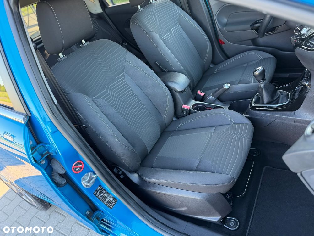 Ford Fiesta 1.0 EcoBoost Titanium - 24