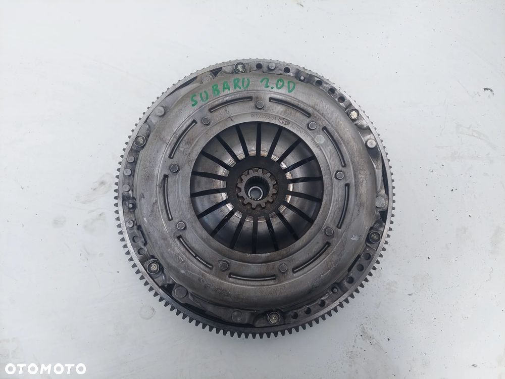 KOŁO DWUMASOWE SPRZĘGŁO KOMPLET SUBARU IMPREZA 3 2.0 D 150KM 30210AA720