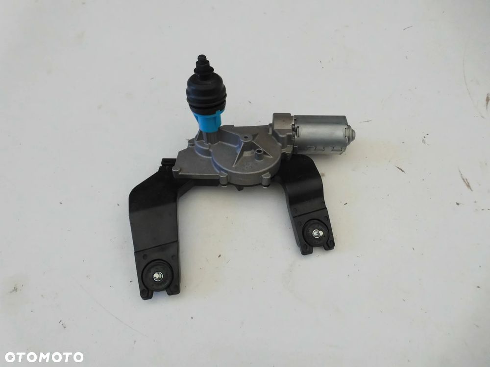 SILNICZEK WYCIERACZKI KLAPY BAGAŻNIKA KIA CEED I LIFT HATCHBACK ORYGINAŁ