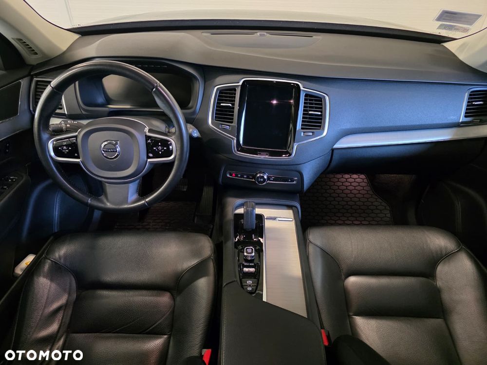 Volvo XC 90 B5 D AWD Geartronic Momentum Pro - 14