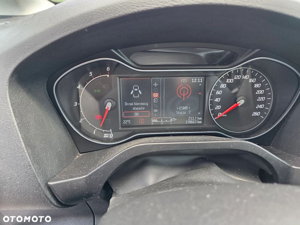 Ford S-Max 2.0 TDCi DPF Titanium - 13
