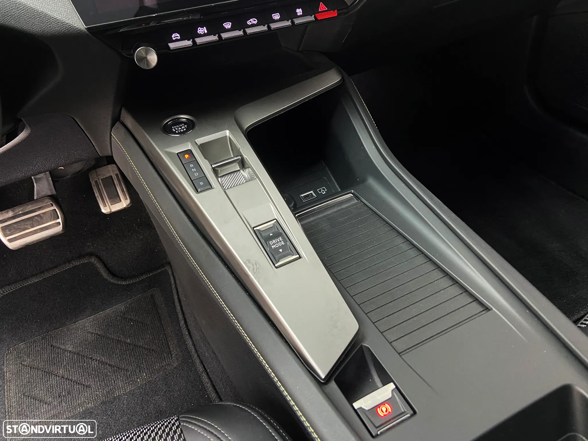 Peugeot 308 - 24