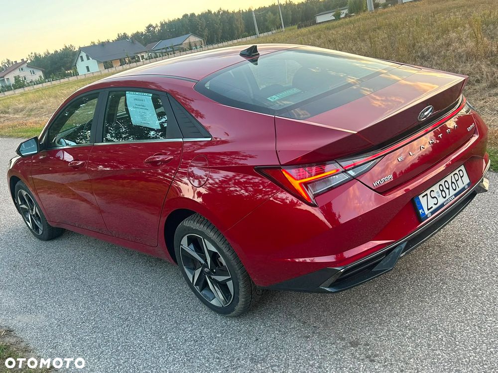 Hyundai Elantra 1.6 Executive - 5
