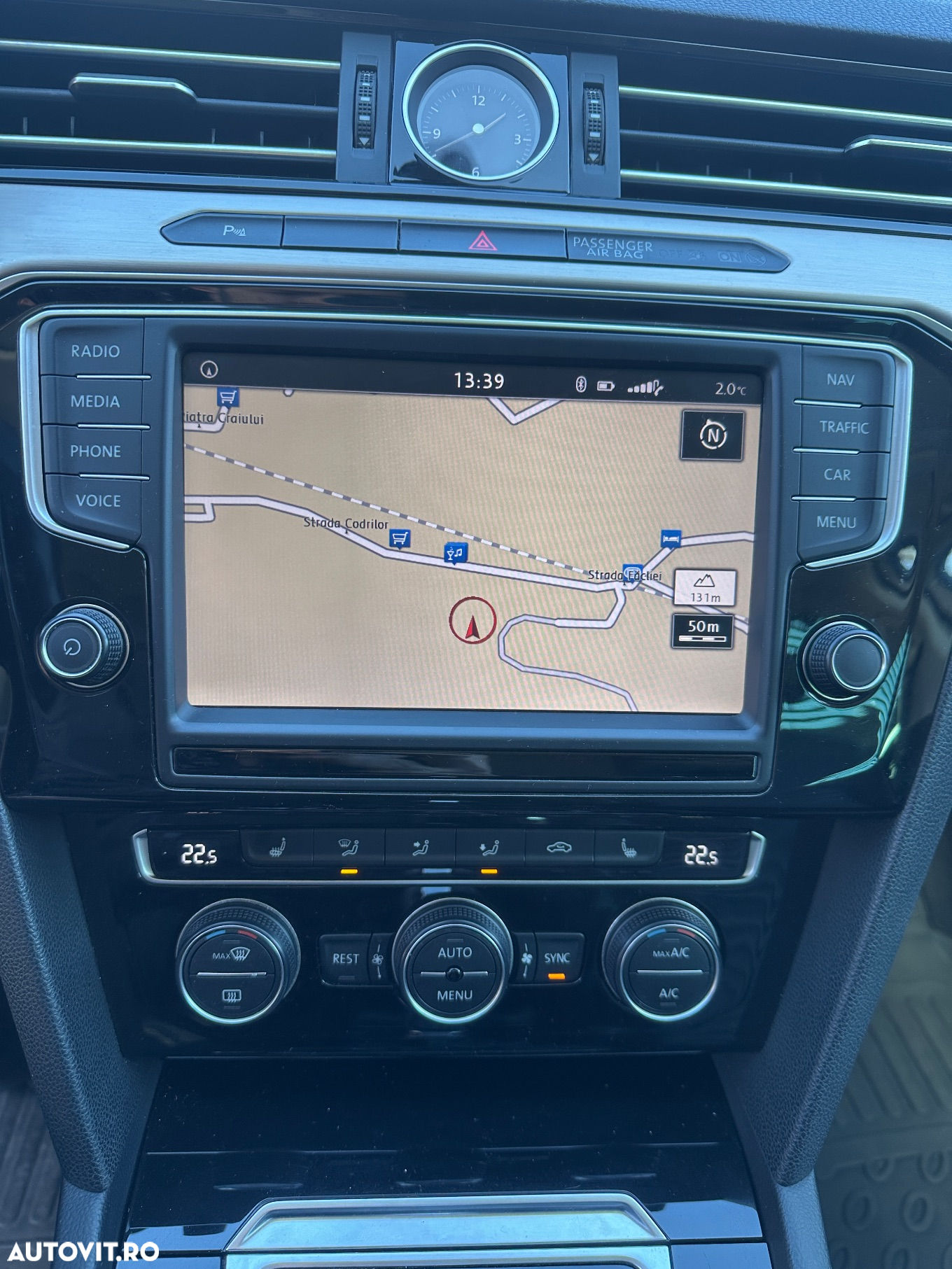 Volkswagen Passat Variant 2.0 TDI DSG Highline - 16