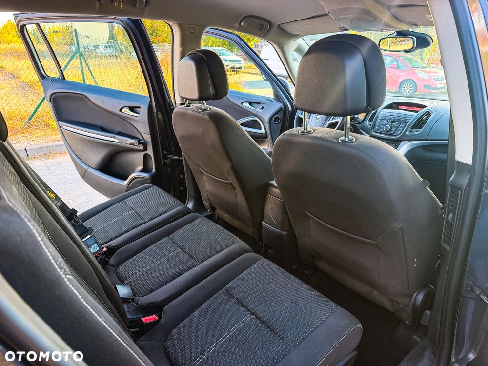 Opel Zafira Tourer 1.4 Turbo Business Innovation - 26
