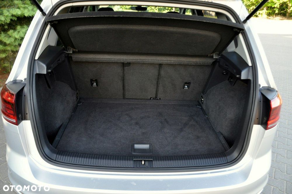 Volkswagen Golf Sportsvan - 37