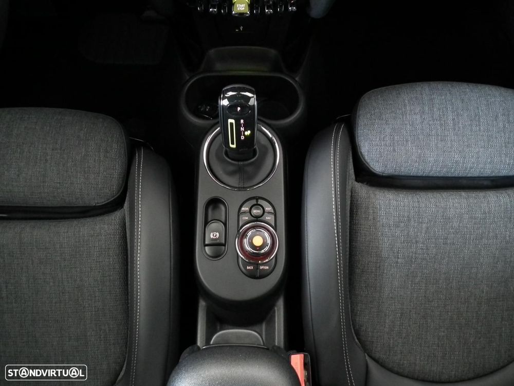 MINI 3 Portas Cooper SE - 8