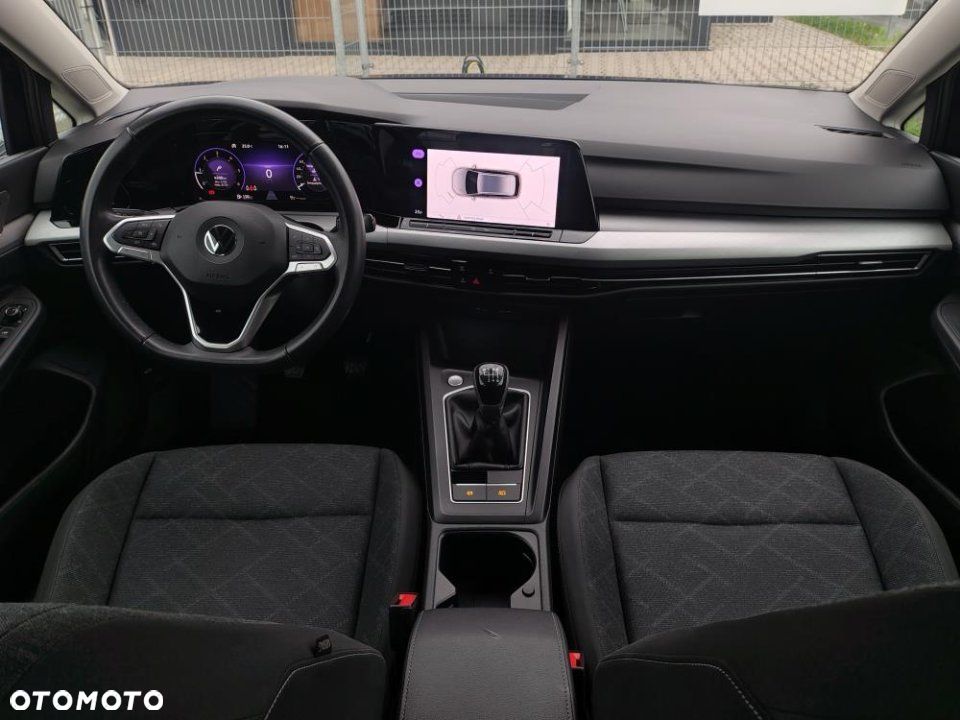 Volkswagen Golf - 18