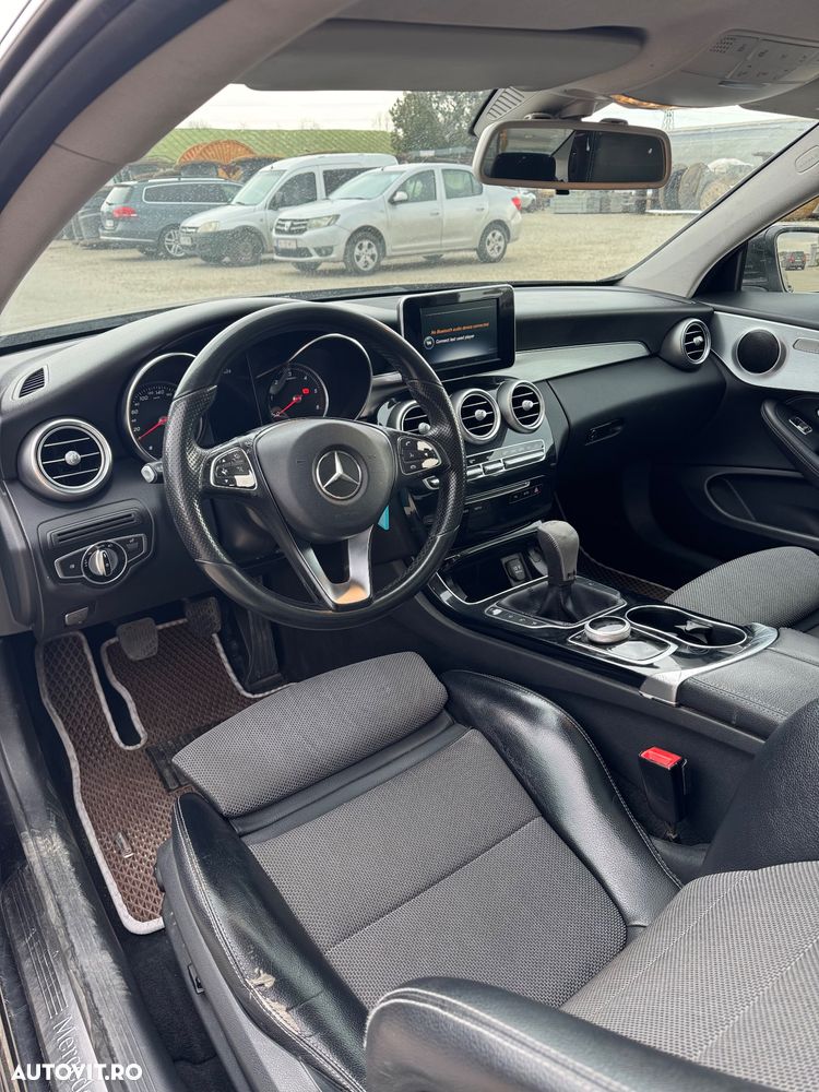 Mercedes-Benz C 220 d - 5