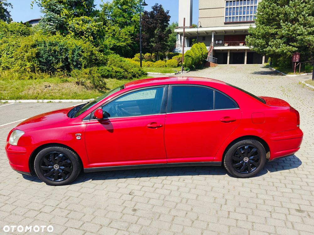Toyota Avensis 2.0 D-4D Prestige - 2