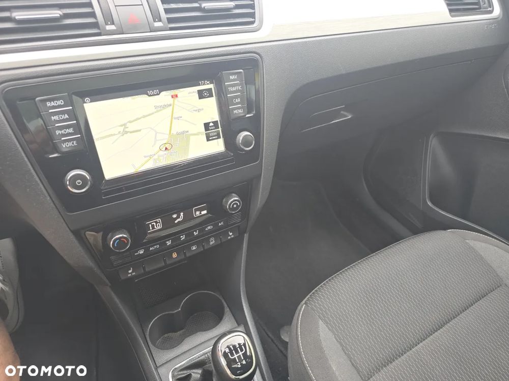Skoda RAPID 1.4 TDI (Green tec) Ambition - 10