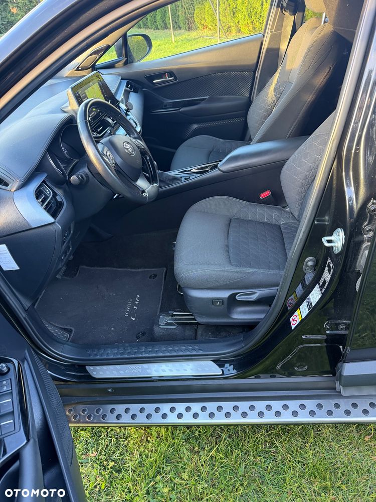 Toyota C-HR - 25
