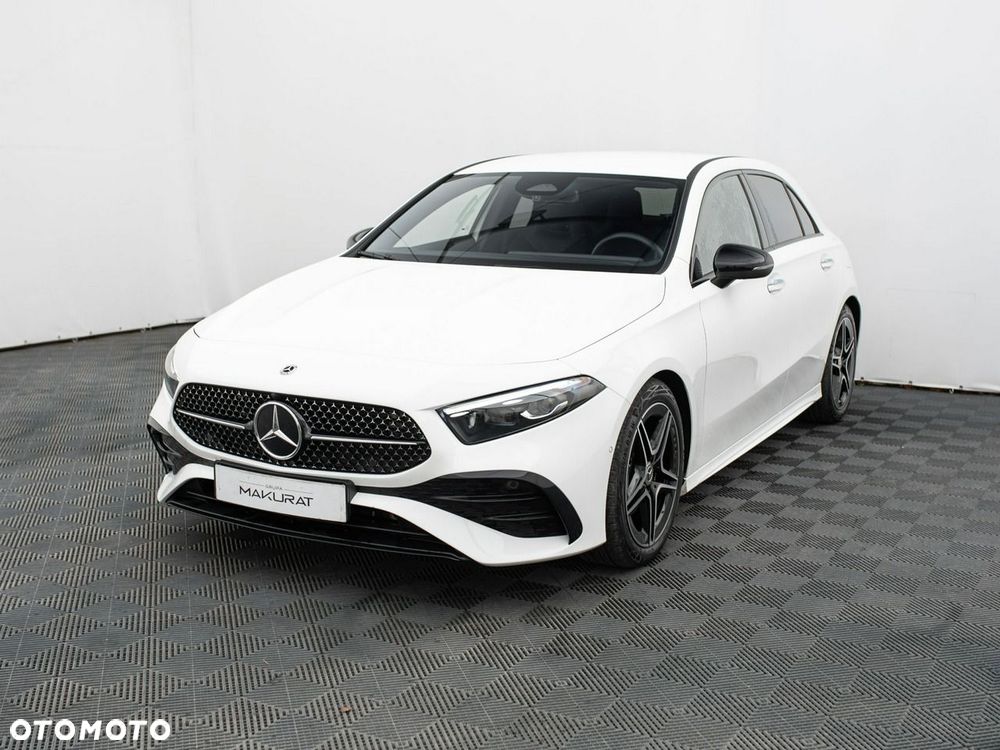 Mercedes-Benz Klasa A 200 AMG Line 7G-DCT - 3