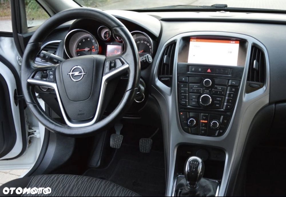 Opel Astra - 19
