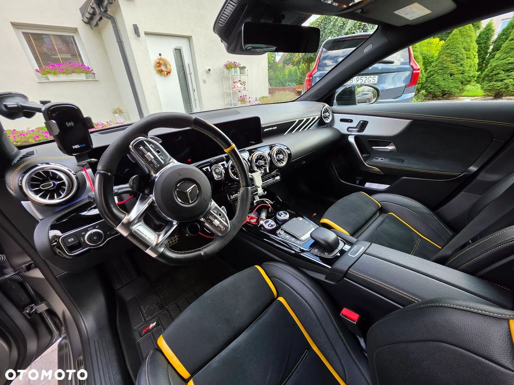 Mercedes-Benz CLA - 17