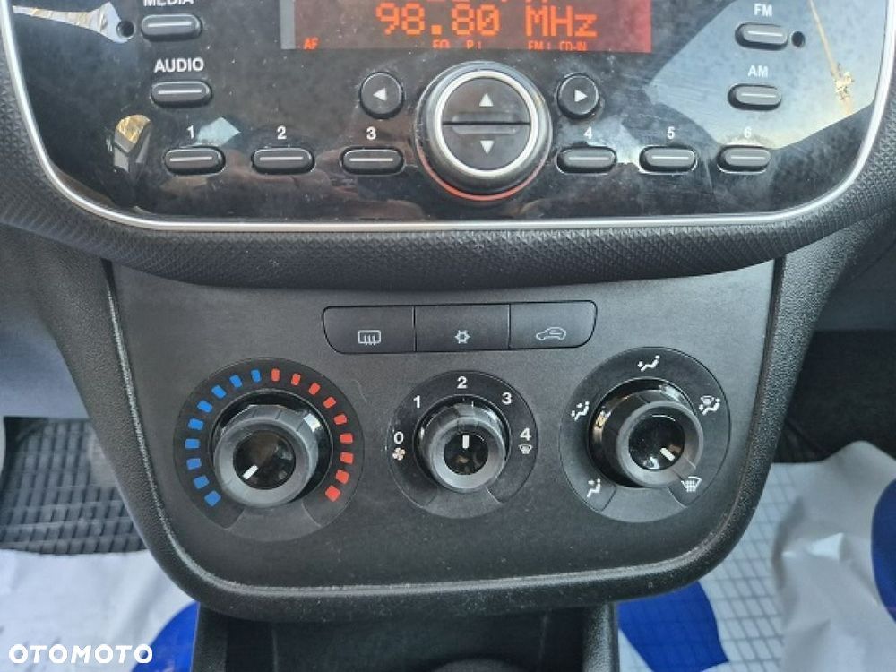 Fiat Punto - 28