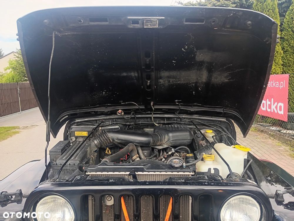 Jeep Wrangler - 23