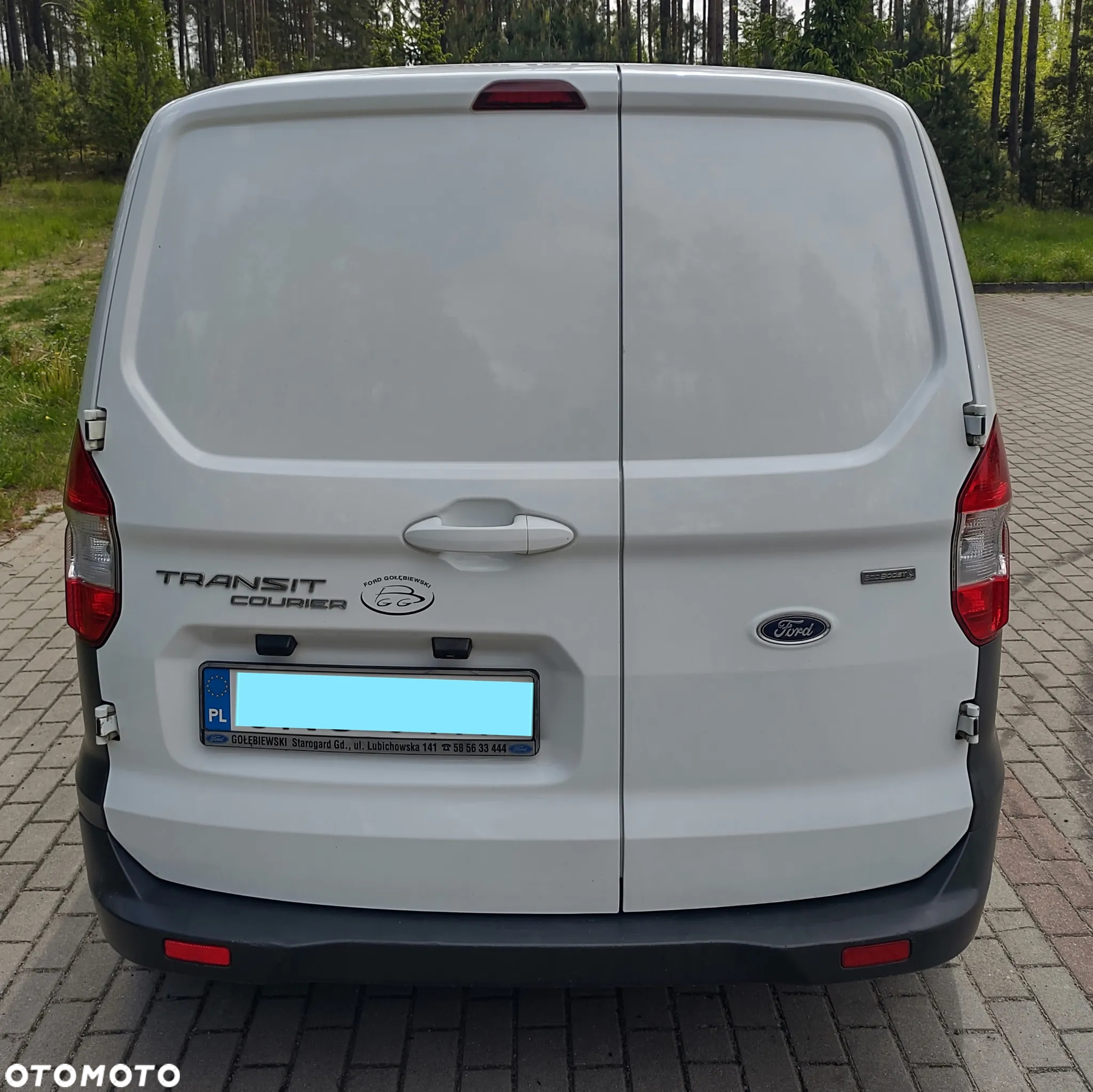 Ford Transit Courier - 8