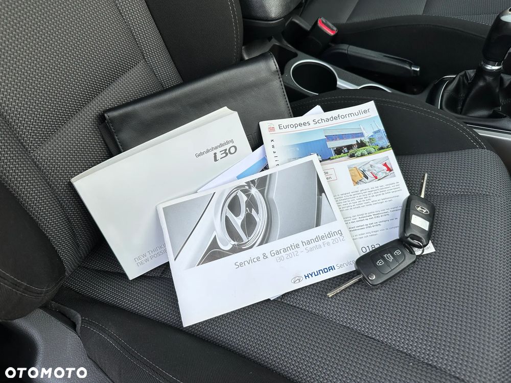 Hyundai i30 1.6 GDI Premium - 27
