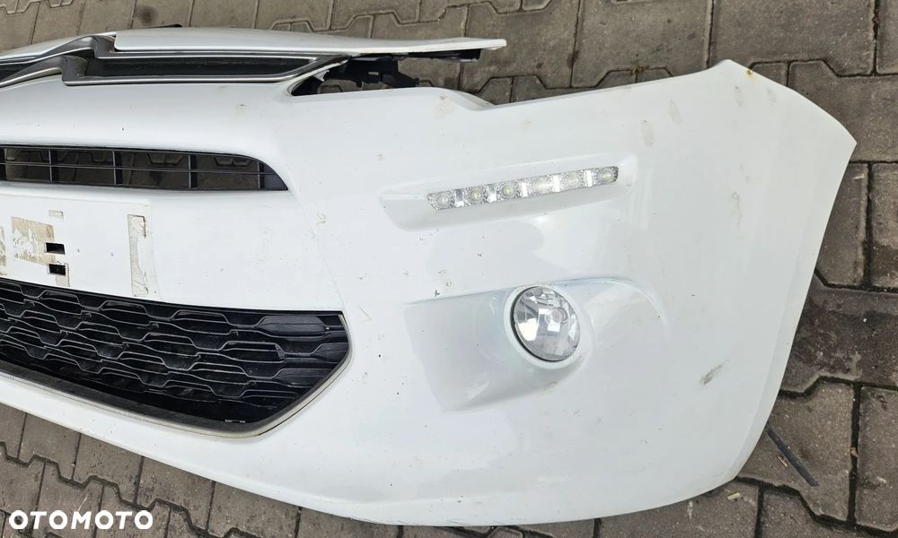 Citroen C3 II 2 zderzak  przód przedni - 4