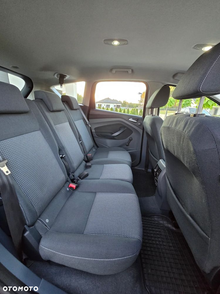 Ford C-MAX - 18