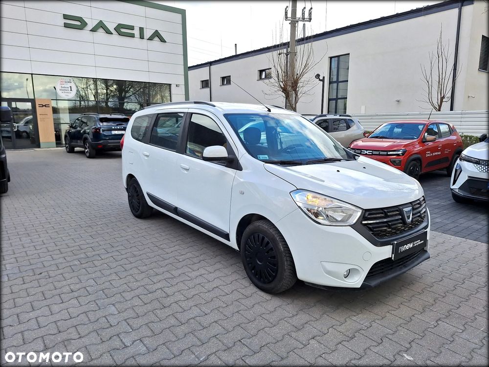 Dacia Lodgy 1.6 SCe Laureate S&S - 3