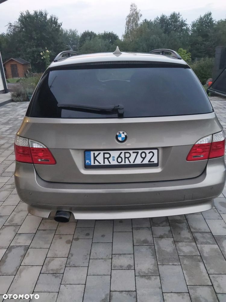 BMW Seria 5 520d - 4