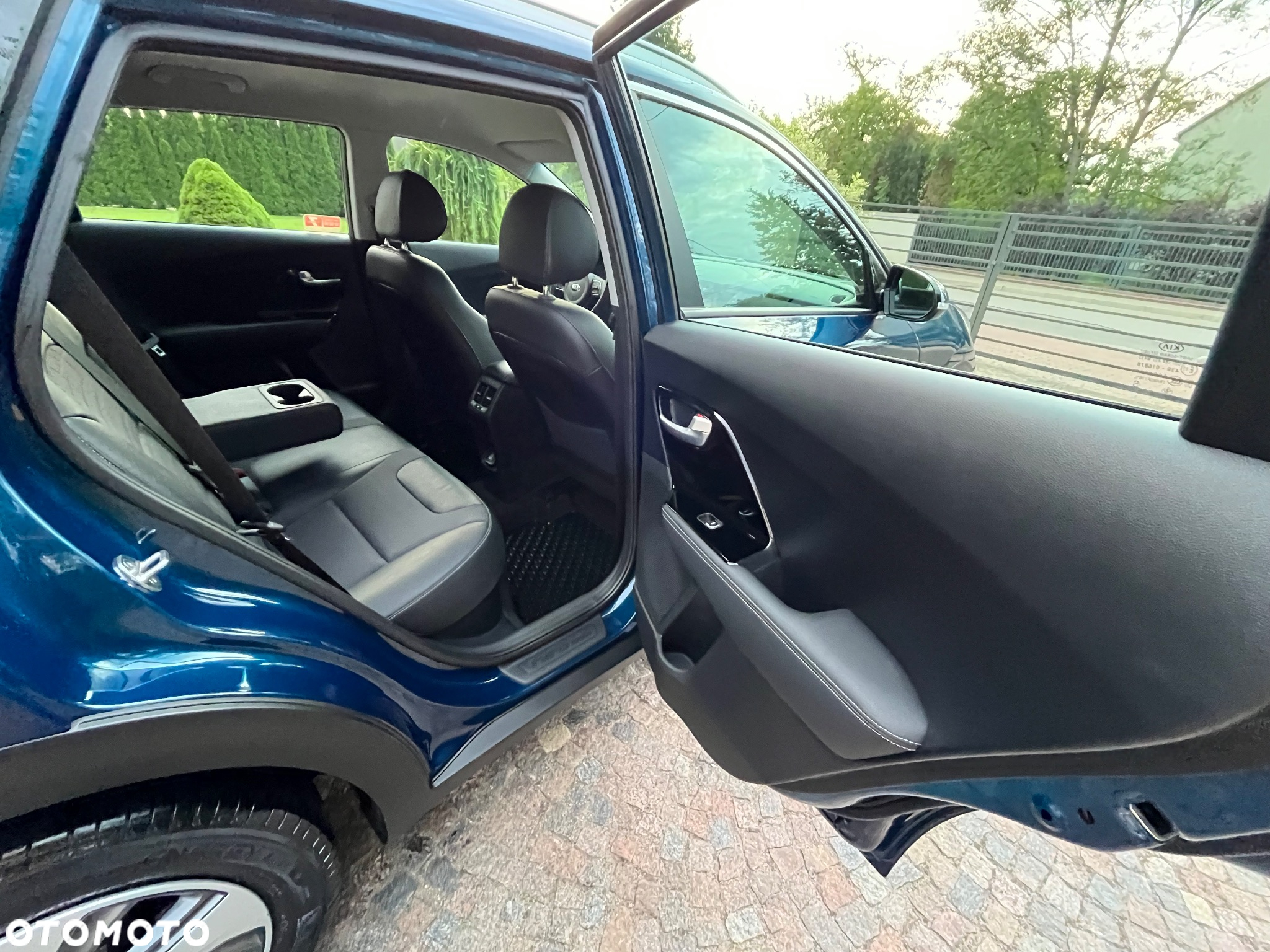 Kia Niro 1.6 GDI Hybrid L - 34